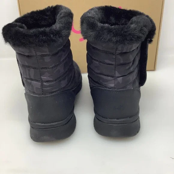 Ryka Suzy Quilted Faux Fur Pull On Booties‎ in Black Camo Size 8 New With Box - Picture 4 of 6